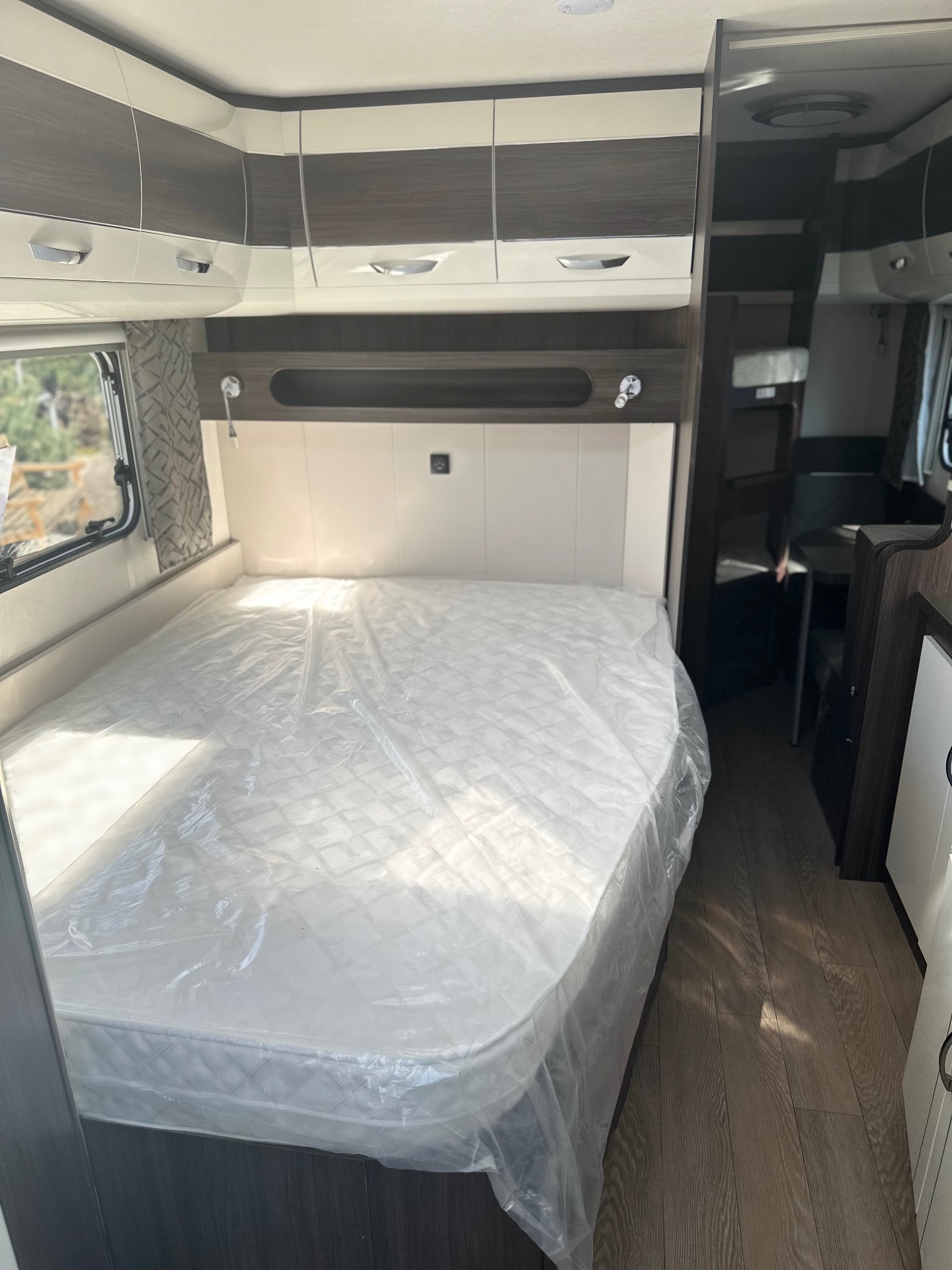 Hobby 650 UKF Prestige | Etagenbett  4