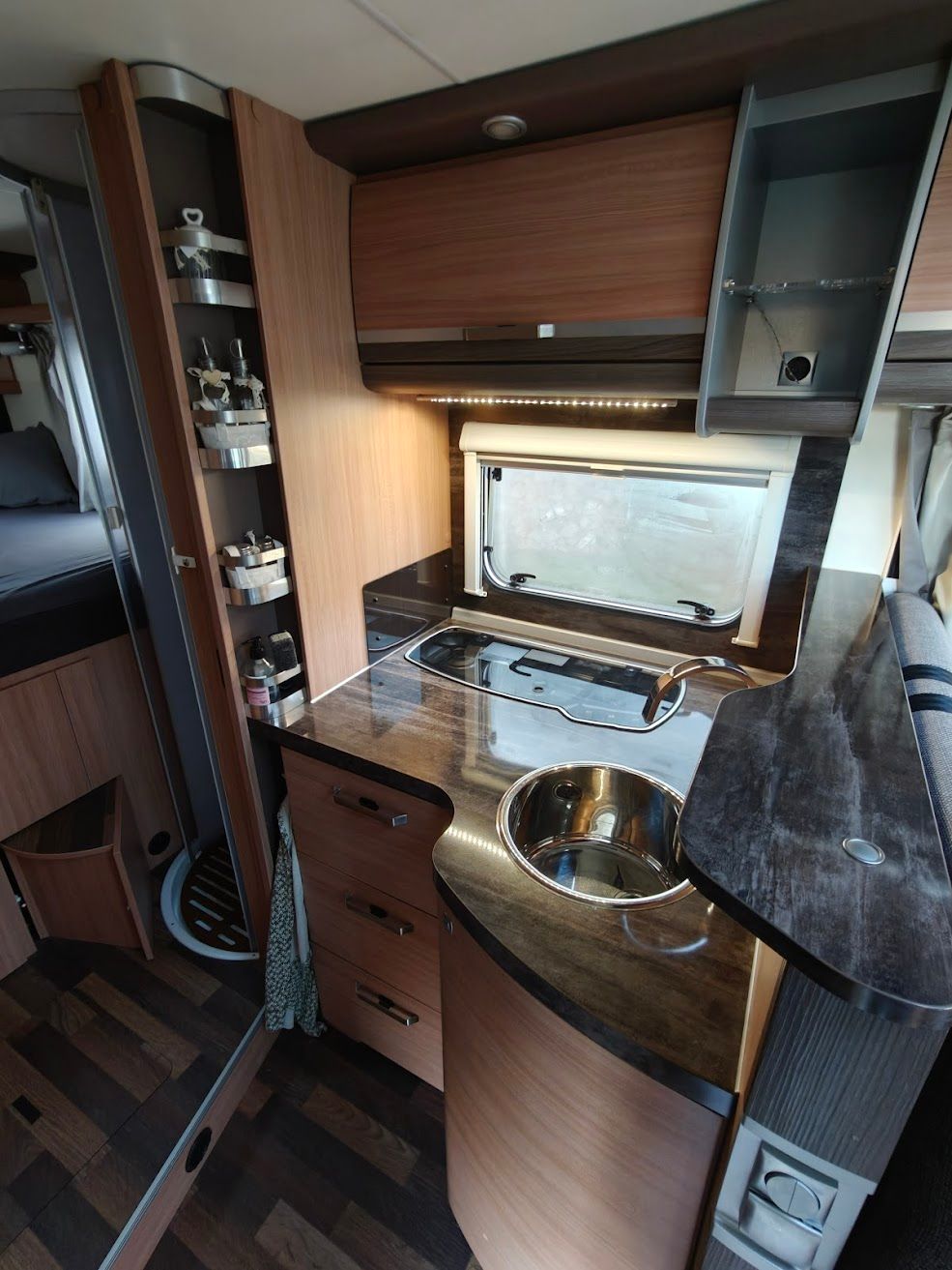 KNAUS VAN TI 650  9